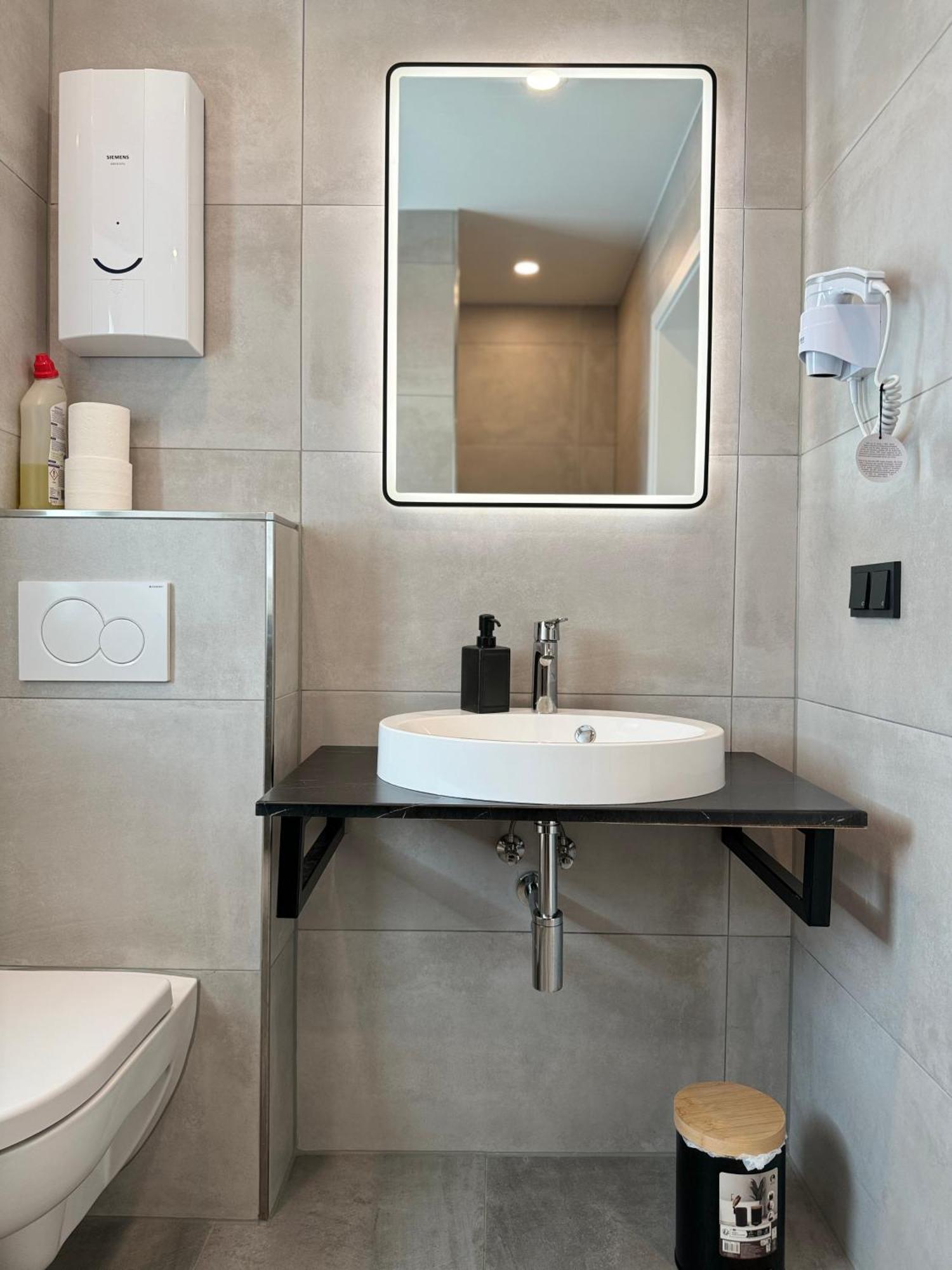 Aparts House - Balkon-Wifi-Kitchen Эссен Экстерьер фото